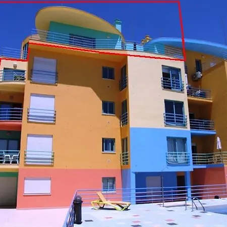 Penthouse Marina Daire *