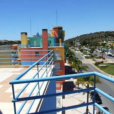 Penthouse Marina Daire *